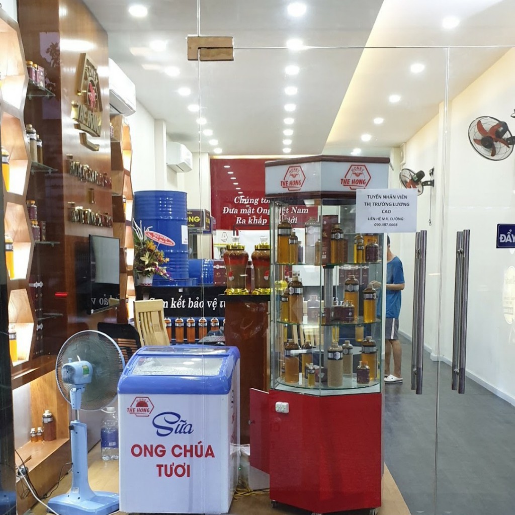 Mật ong nội địa Thế Hồng 1400g combo 2 chai