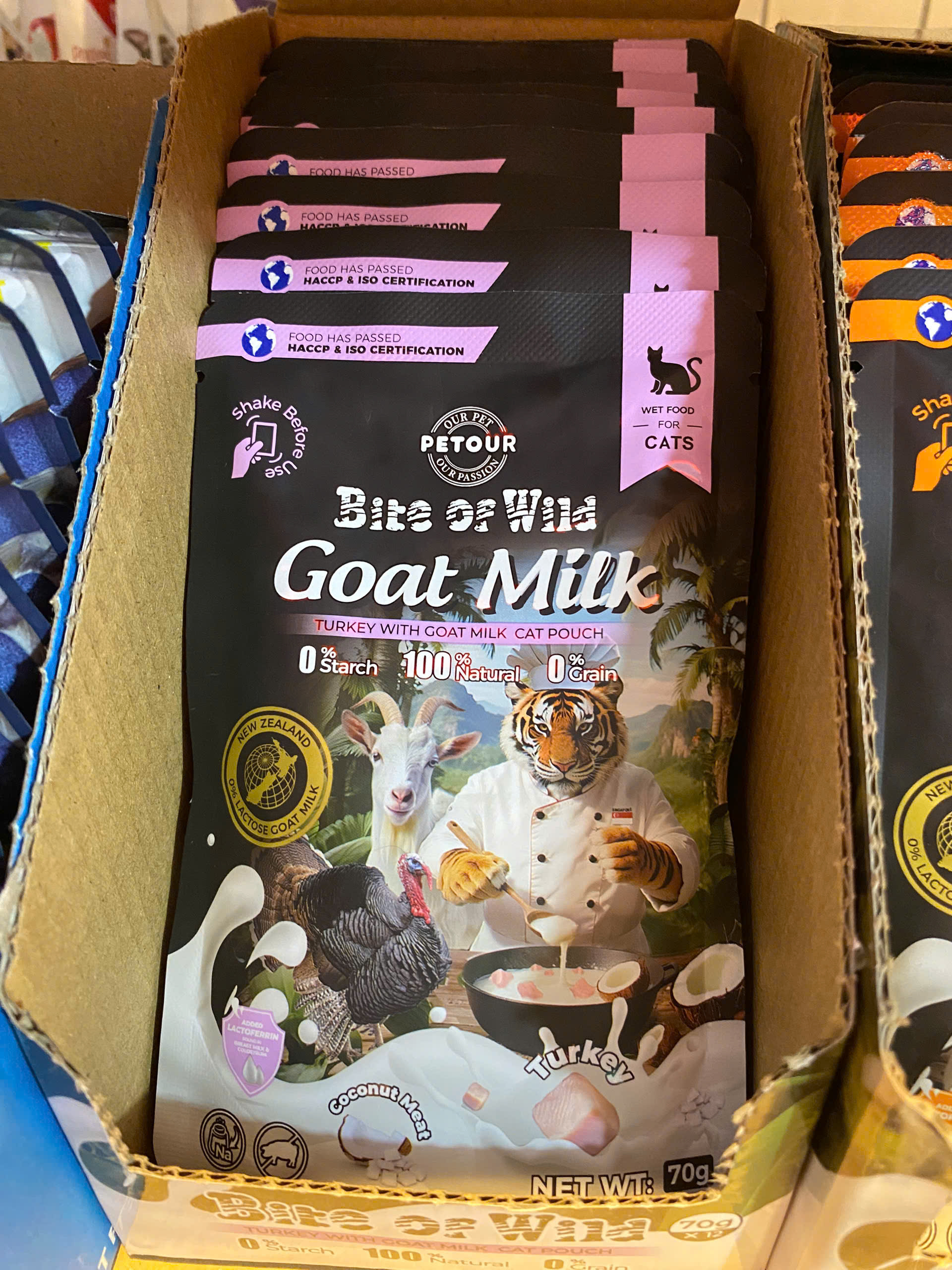 Pate sữa dê Bite of Wild cho mèo không ngũ cốc không lactose