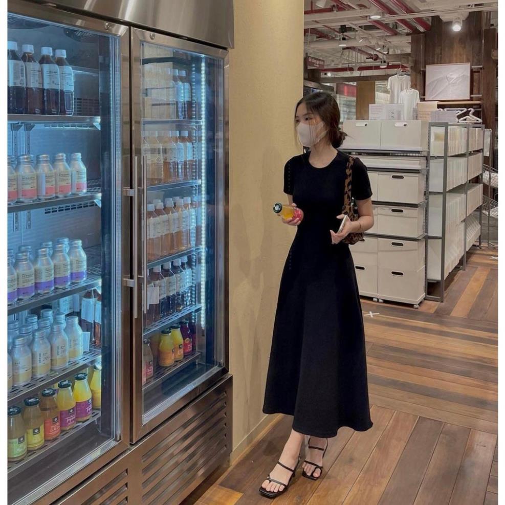 Đầm maxi cổ tròn tay ngắn hở lưng dáng xoè , váy nữ dáng dài xuất xịn