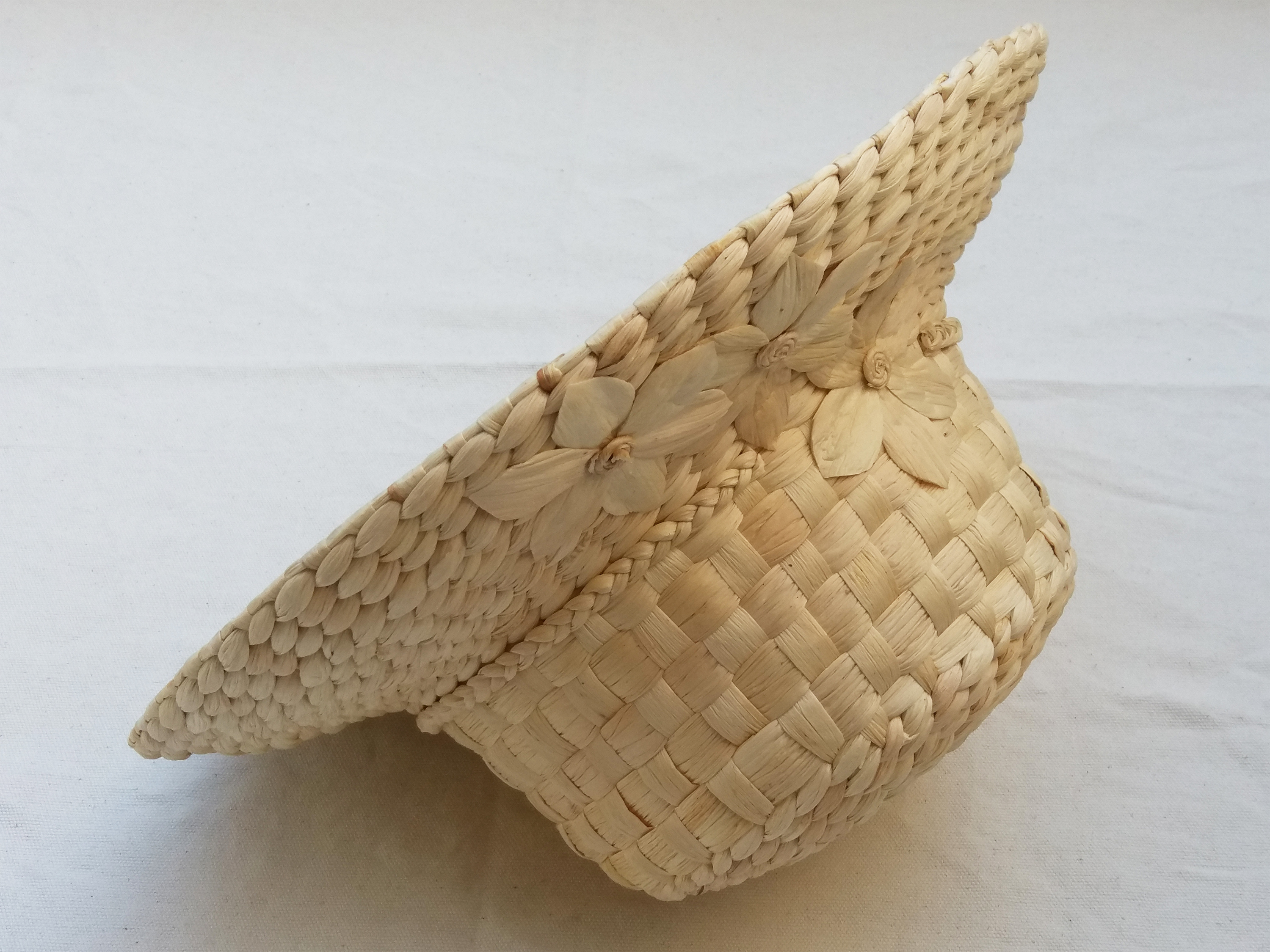 Nón lục bình đan - ST-0016