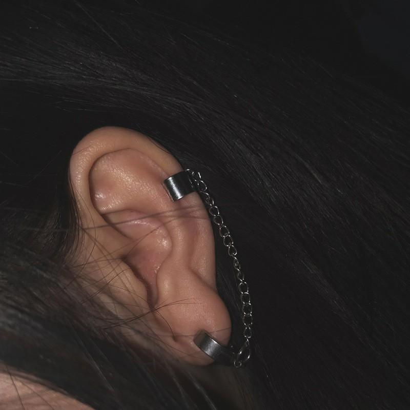 Khuyên tai dáng tròn phong cách thời trang cho nữ