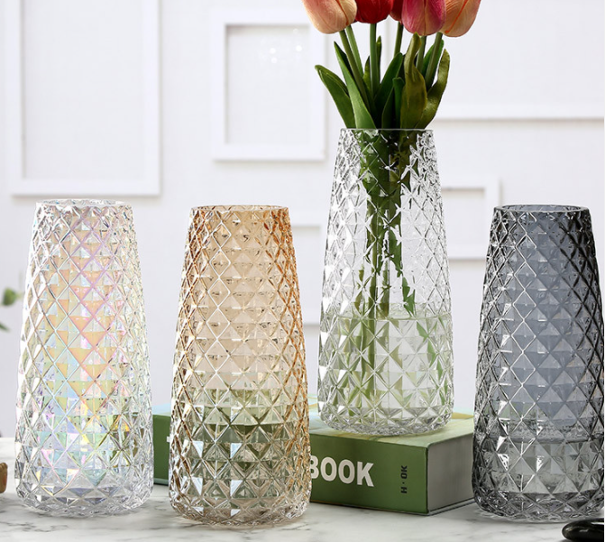 Lọ hoa thủy tinh cao cấp trang trí nhà cửa họa tiết kim cương cao 22cm