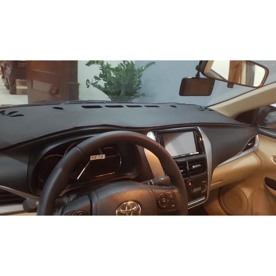 Thảm taplo da carbon cho xe Toyota Vios 2019- 2021 cao cấp