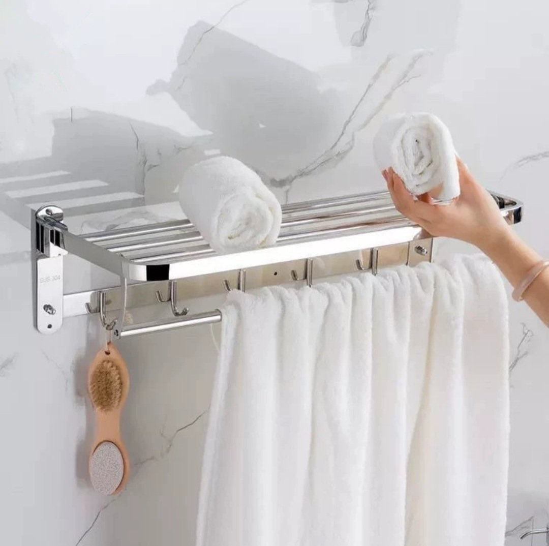 Kệ nhà tắm bao gồm kệ khăn và kệ góc bằng thép không gỉ sáng bóng