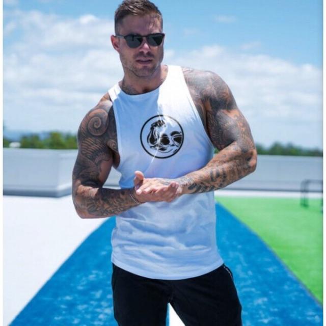 Áo thun tanktop ba lỗ hình gym chuẩn gym