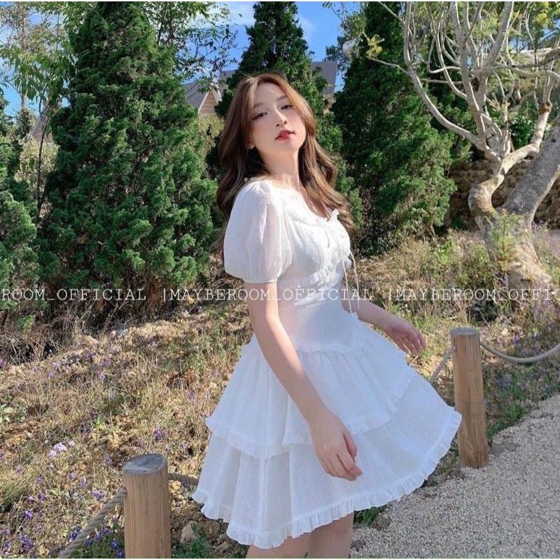 Đầm trắng đốm cổ thuyền tay ngắn dáng xoè viền bèo 3 line