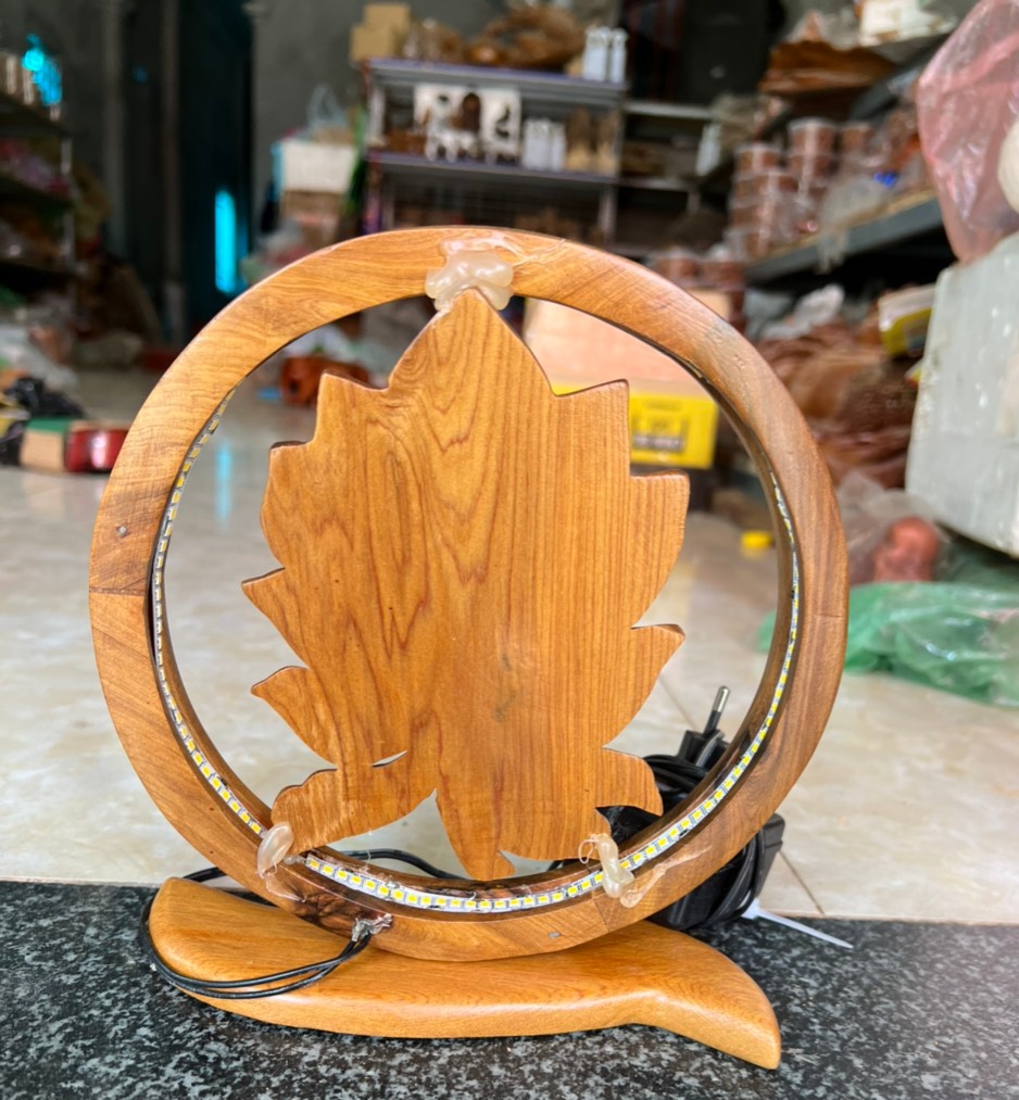 Tượng Diện phật có lắp bóng đèn bằng gỗ hương đá kt 20×20×6cm