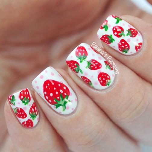 Sticker nails - hình dán móng 3D dâu tây