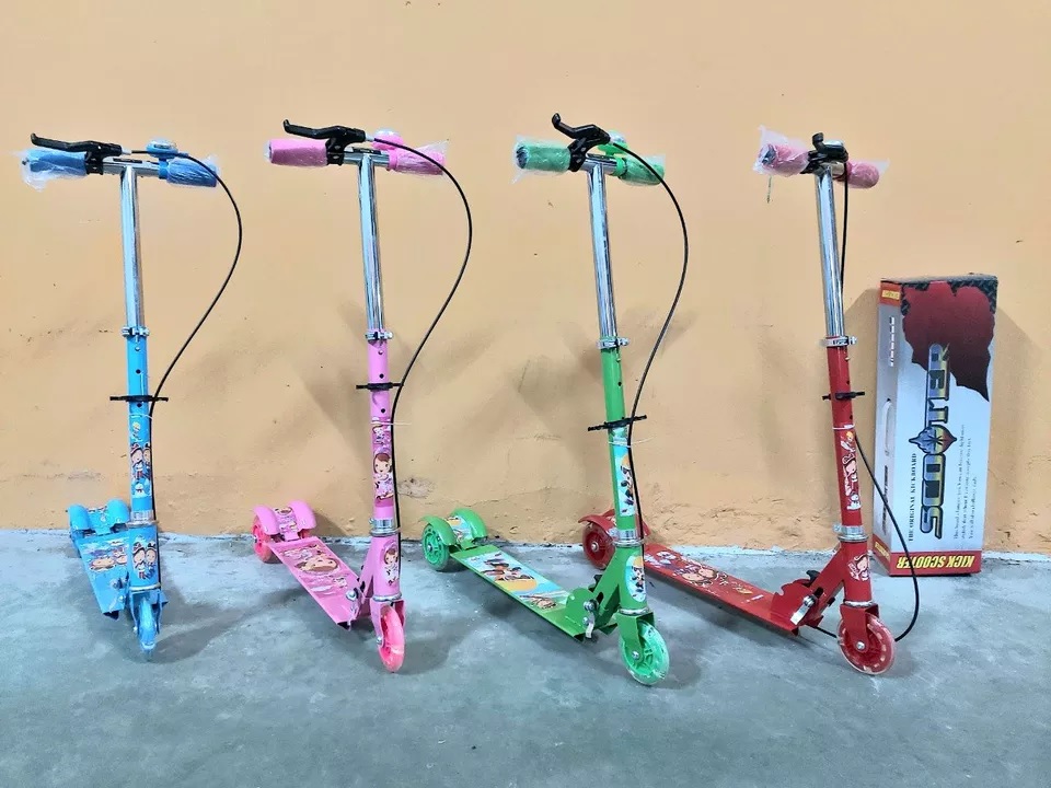 XE TRƯỢT SCOOTER TRẺ EM CÓ PHANH TAY 3 BÁNH PU PHÁT SÁNG VĨNH CỬU CHÍNH HÃNG GOBOS