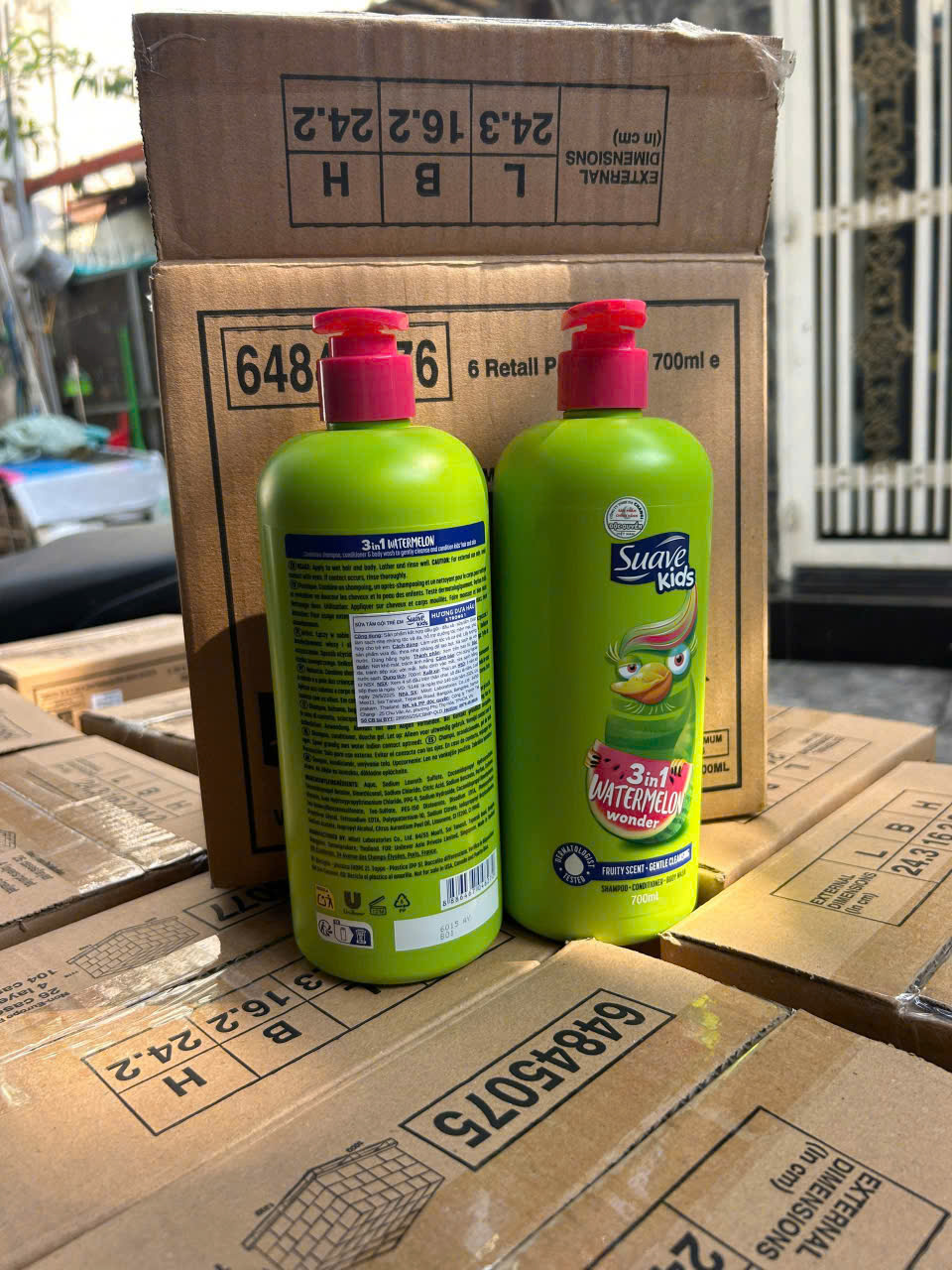 Sữa tắm gội xả 3in1 Suave Kids 700ml hương dưa hấu  dành cho em bé