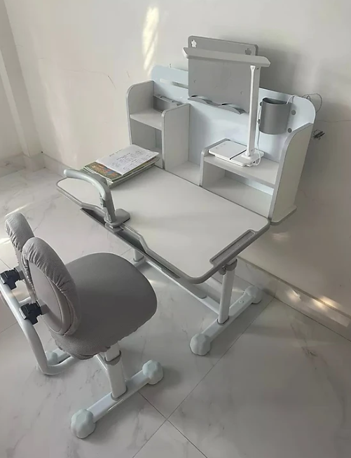 Bộ bàn ghế học sinh thông minh chống cận điều chỉnh cao thấp Tundo CTIRSSA16plus ngang 80cm