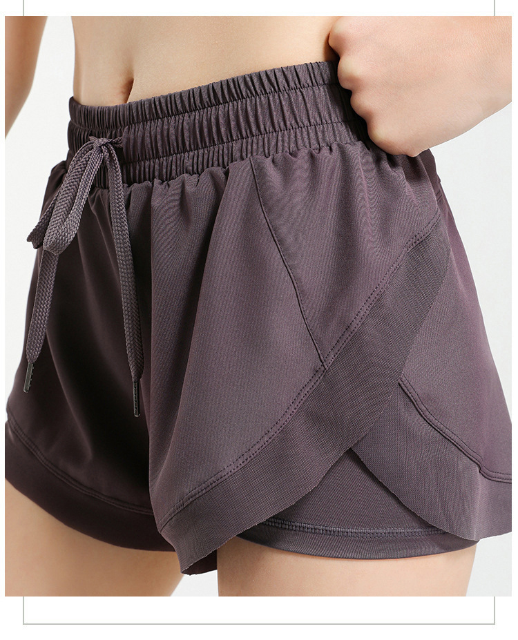 Quần short gym yoga nữ 2 lớp DK224 - Mẫu quần short đang làm mưa, làm gió trên thị trường hiện nay