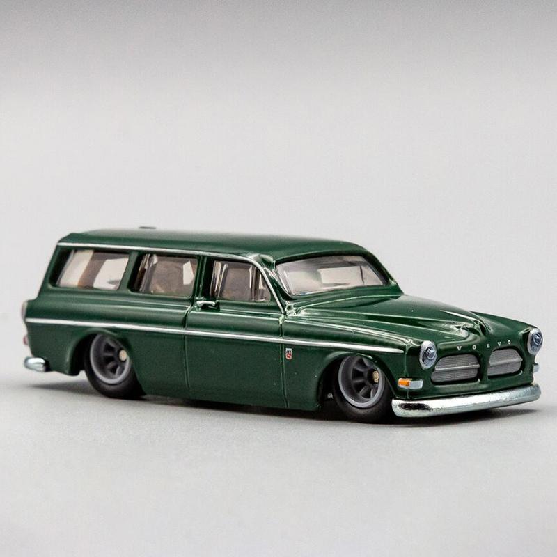 Đồ Chơi HOT WHEELS Siêu Xe Hot Wheels Sang Trọng Volvo P220 Amazon Estate GRJ64/FPY86