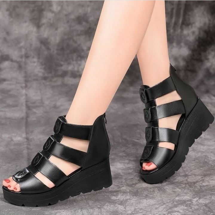 Giày sandal xuồng 6 phân 4 dây bảng to S018 đế đúc chống trượt chắc chắn