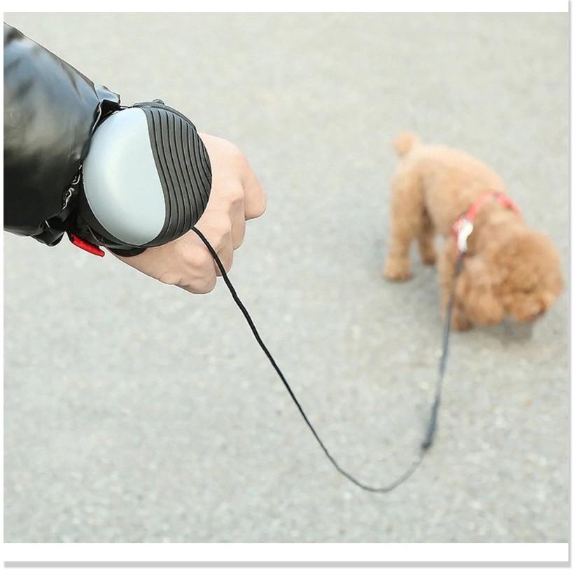 Đồng Hồ đeo tay dắt chó có thể co giản thu vào PET LEASH (Xám Đen) Gia Dụng SG