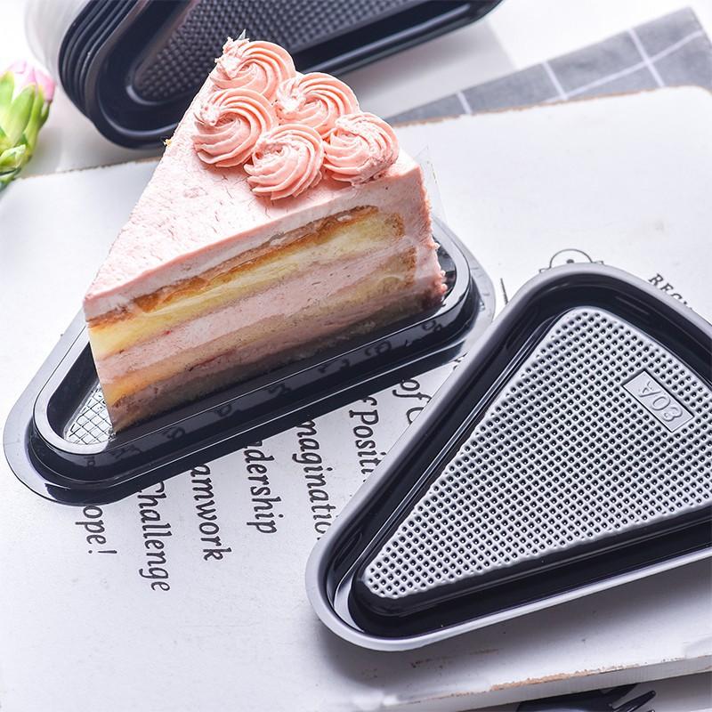Hộp nhựa tam giác đế đen cao cấp BL03