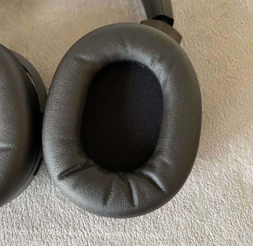 Tai nghe Razer Barracuda Pro