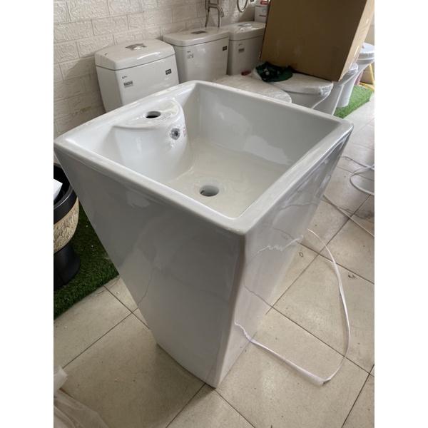 Chậu lavabo sứ trụ/lavabo đứng/lavavo liền khối