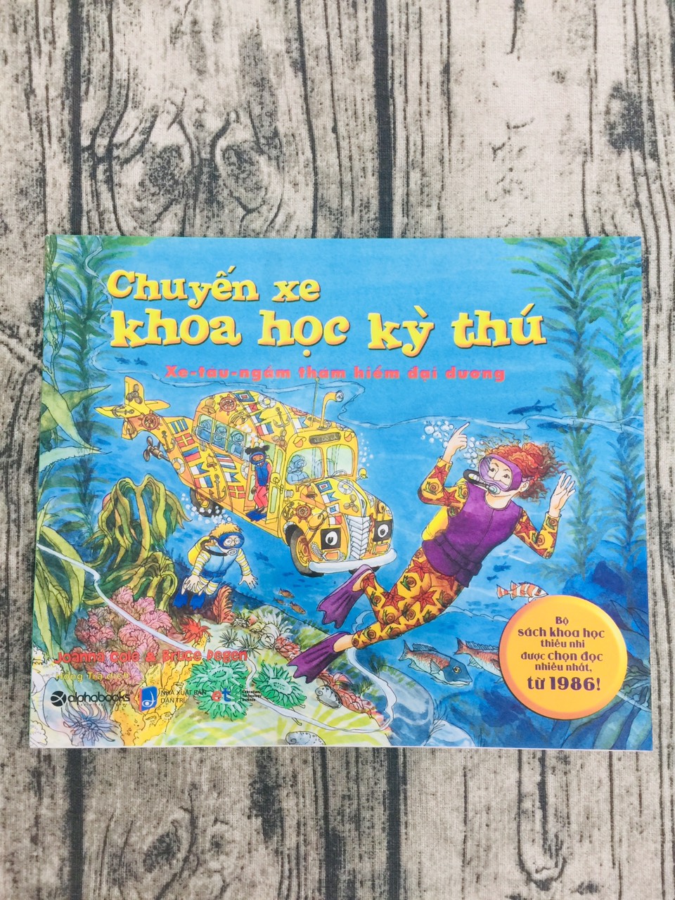 Chuyến xe khoa học kỳ thú: Xe tầu ngầm thám hiểm đại dương