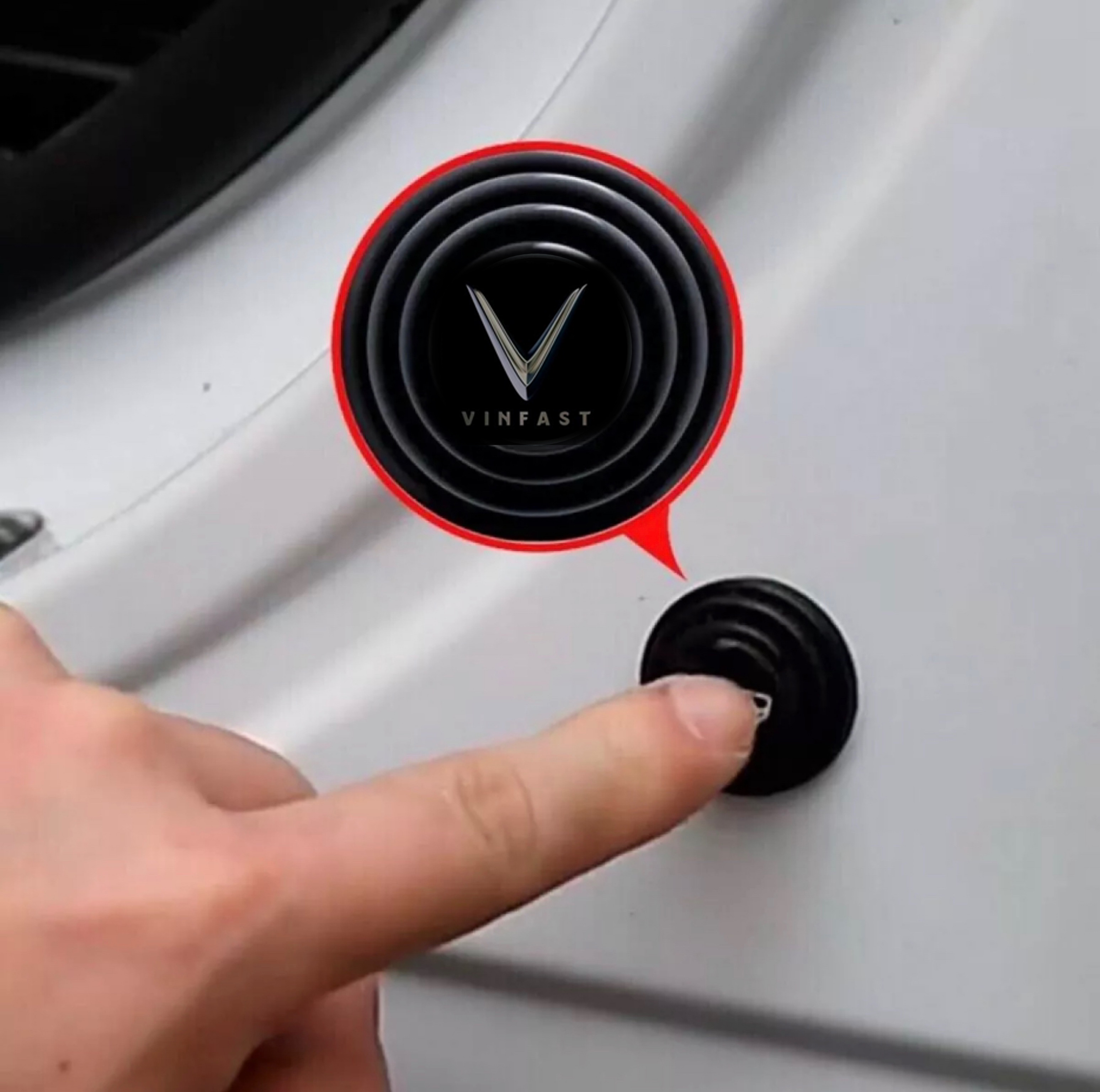 Nút dán giảm lực đóng bảo vệ cửa xe ô tô, miếng dán Silicon bảo vệ cửa ô tô có logo các hãng
