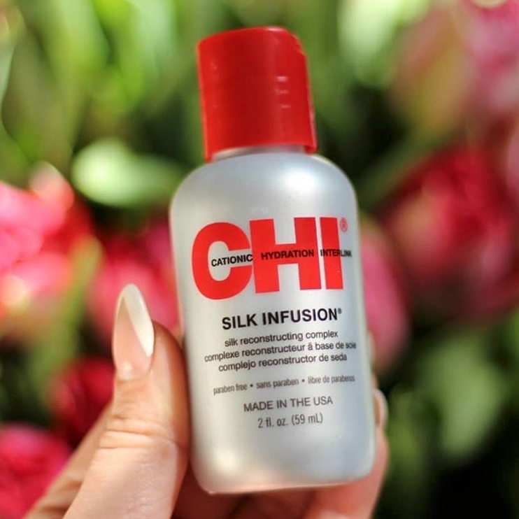 [+Tặng mũ trùm] CHI Silk Infusion Silk Rescontructing Complex - Tinh dầu dưỡng bóng tóc Mỹ 59ml