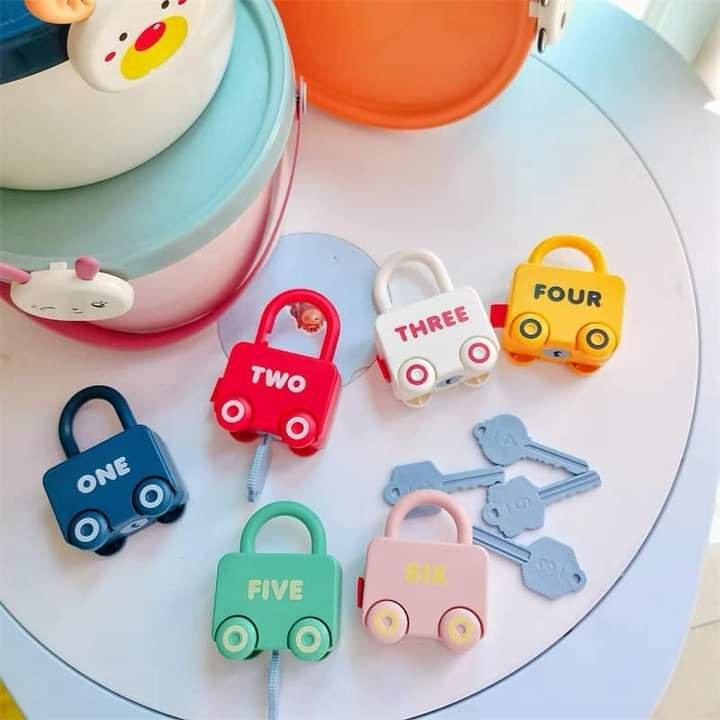 BỘ TRÒ CHƠI Ổ KHOÁ VÀ CHÌA KHÓA MATCHING đầu đời cho bé yêu! Montessori