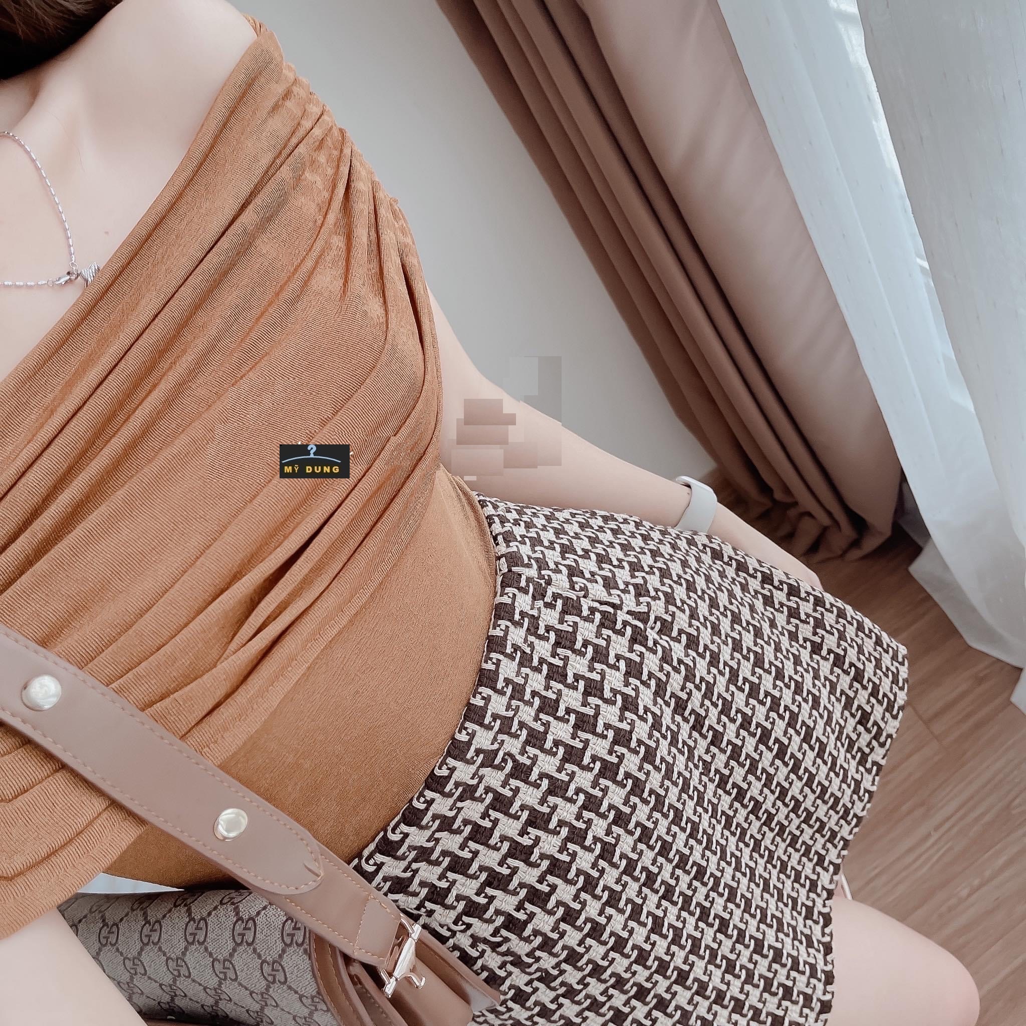 SET ÁO CORTOP TRỄ VAI+ CHÂN VÁY CHỮ A CARO BỐ SỢI, GỢI CẢM, NĂNG ĐỘNG MÀ CÒN SANG SANG TRẺ TRUNG NHOA CÁC NÀNG, HÀNG NHẬP