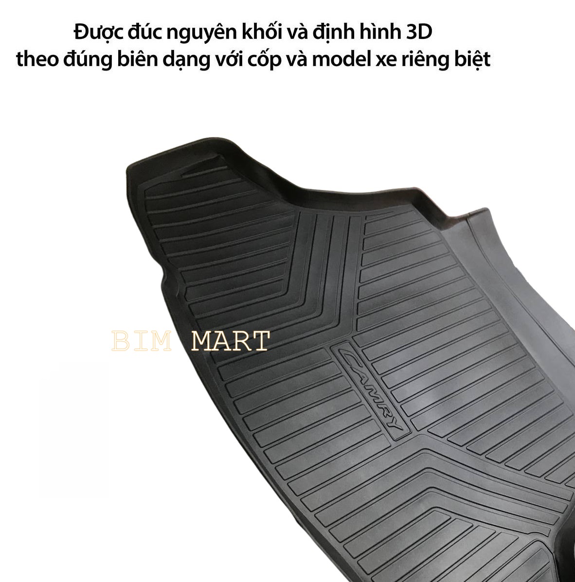 Lót cốp dành cho xe Toyota Camry 2019 - 2021 không mùi, chất liệu TPO cao cấp