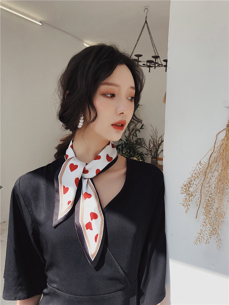 Khăn lụa dài khăn turban dài họa tiết tim size 90x9cm
