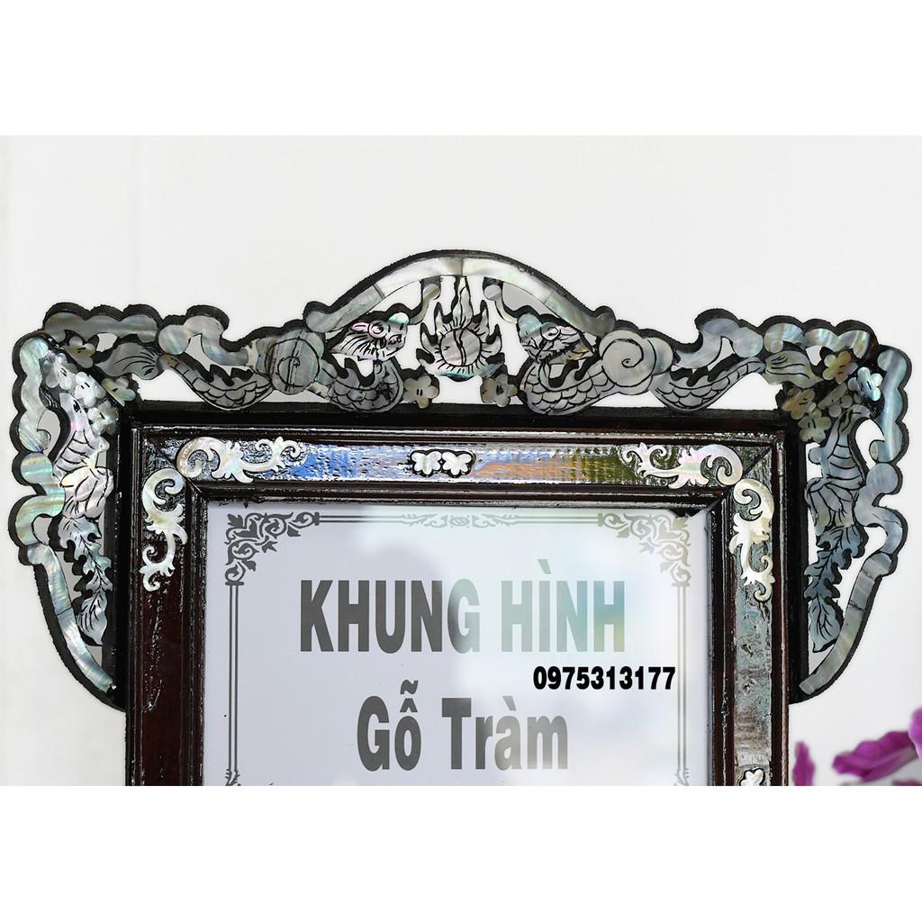 khung hình gỗ, cẩn ốc xà cừ 20 x 25