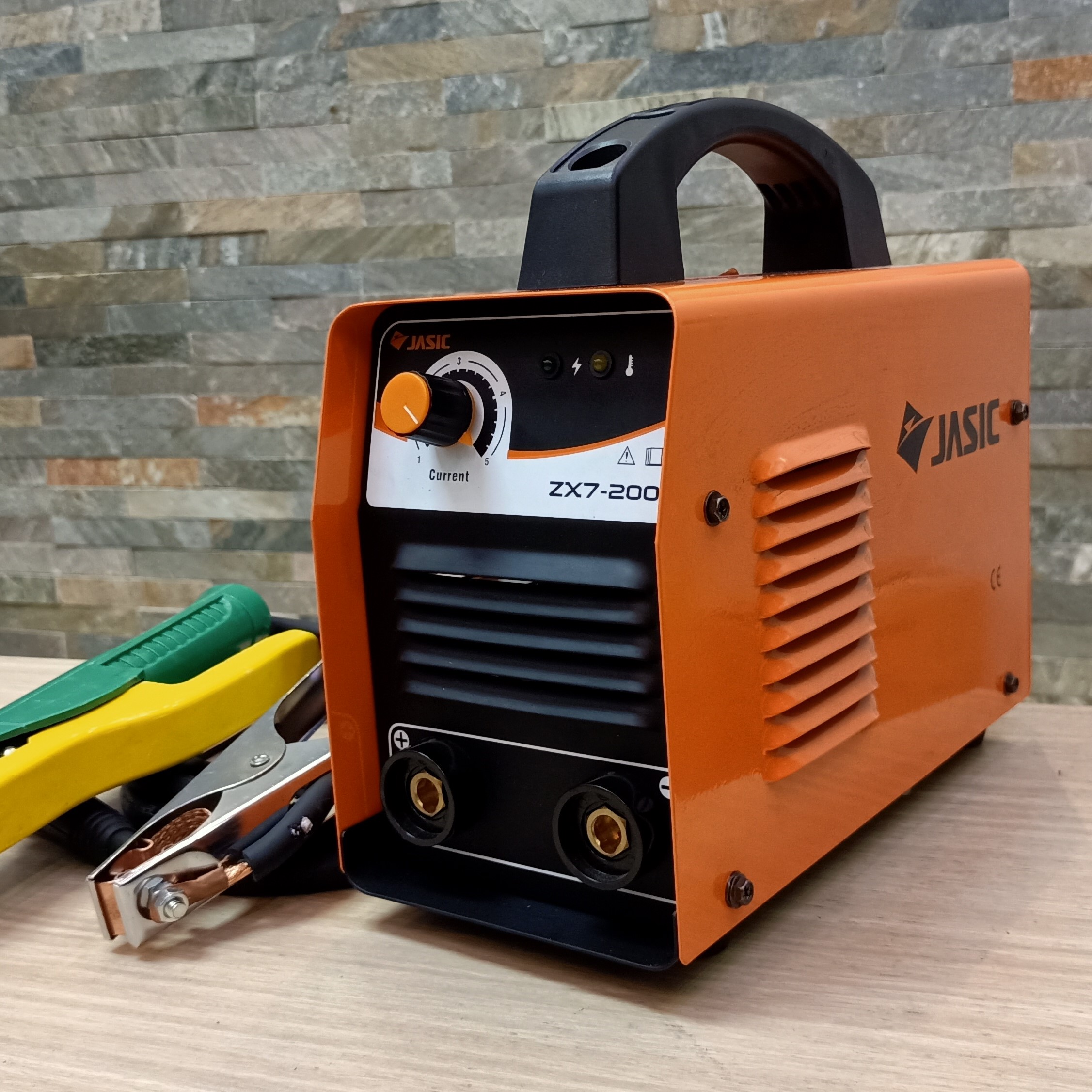 Máy Hàn mini welding JASIC ZX7 2 0 0 E - Công Nghệ Anh Quốc