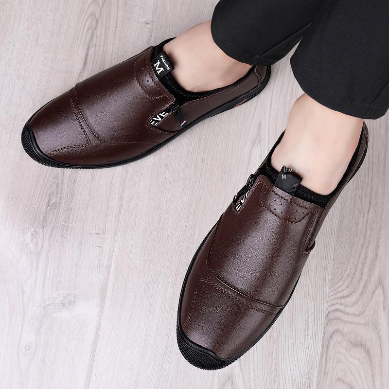 Ưu đãi đặc biệt giày da phù hợp với tất cả các trận đấu giày đỏ giày ngoài trời giày thường khuyến mại mới nhất giày đôi