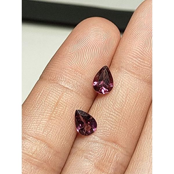 140 (6) L Cặp Hạt Garnet  Dùng Để Làm bông (T NHIÊN)