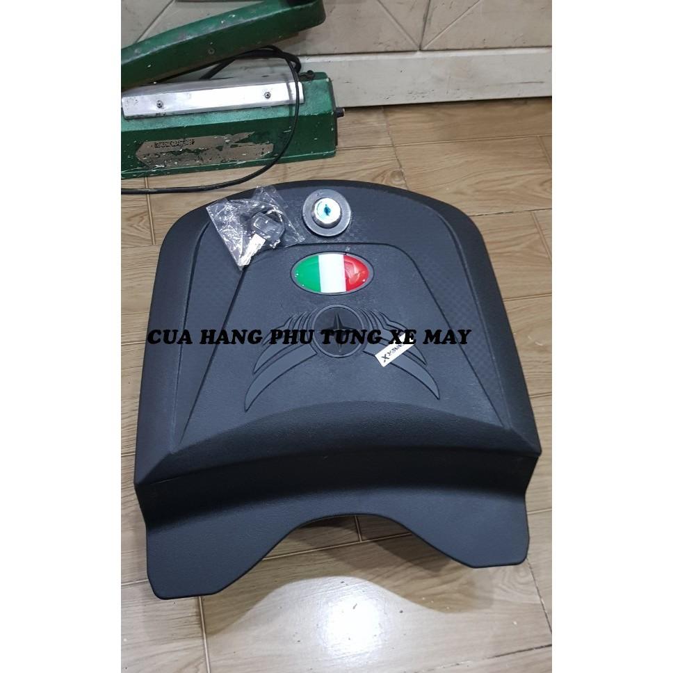 Thùng giữa Givi xe Dream, Wave nhỏ Wave A 2010 - 23, Wave RS, Sirius, Ex135, Ex150, Winner 150, Winner X