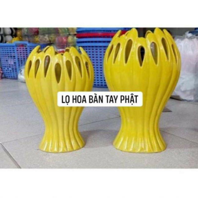 Lọ hoa bàn tay phật