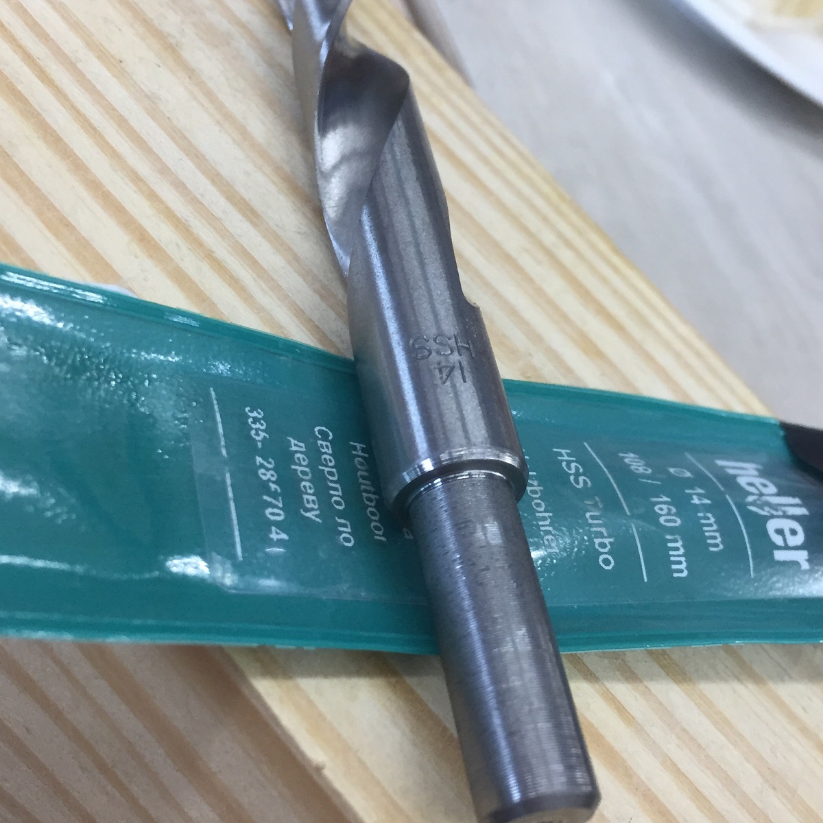 Mũi khoan gỗ Heller HSS Turbo 14mm x 108/160mm 285704