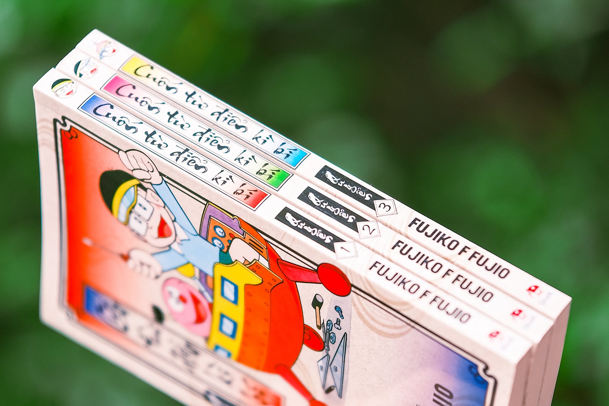 (Trọn bộ 3 tập, tặng sticker) CUỐN TỪ ĐIỂN KÌ BÍ - Fujiko F Fujio – NXB Kim Đồng