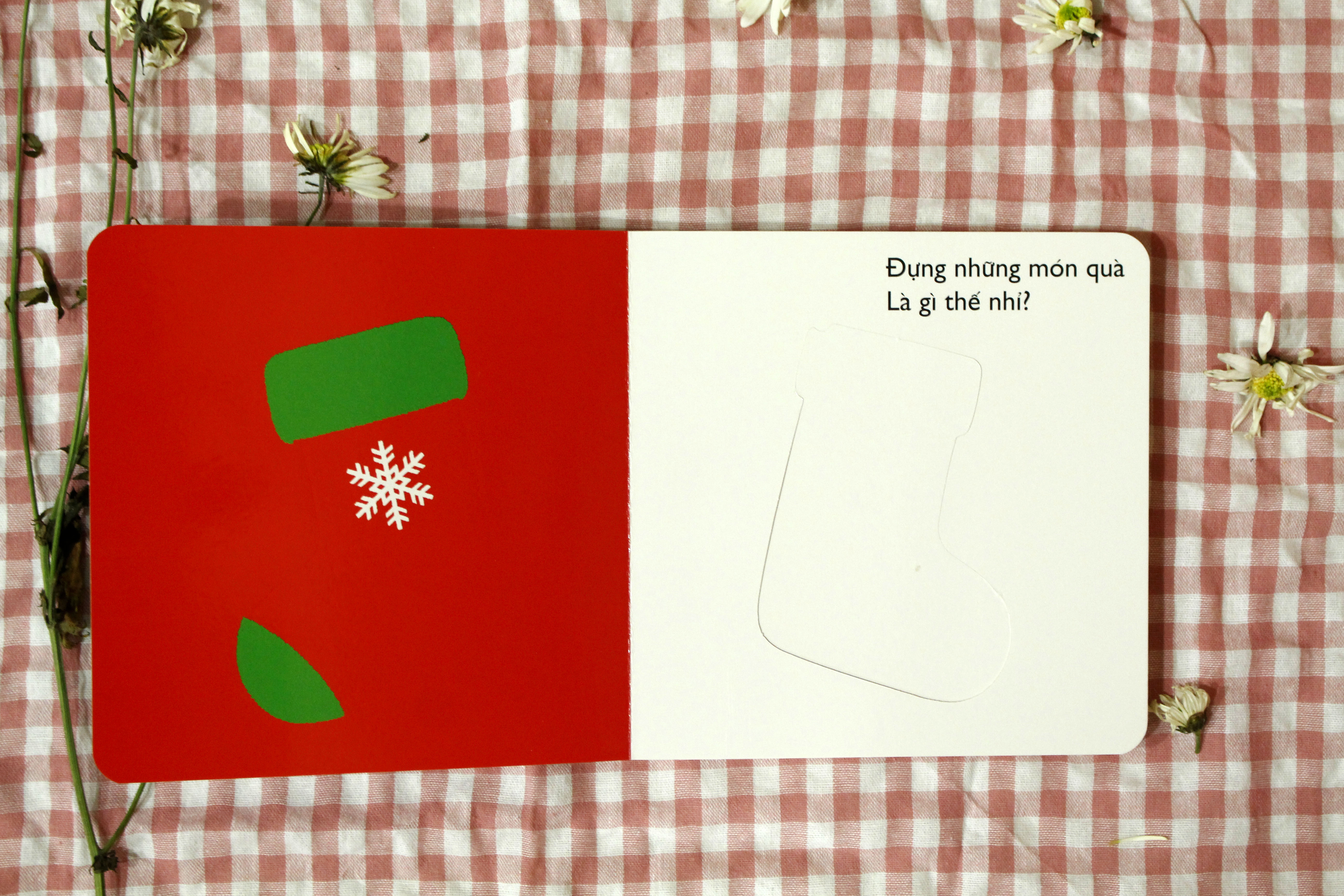 Sách Ehon Nhật Bản - Cùng chơi trốn tìm - Dành cho bé từ 0-6 tuổi - Ehomebooks