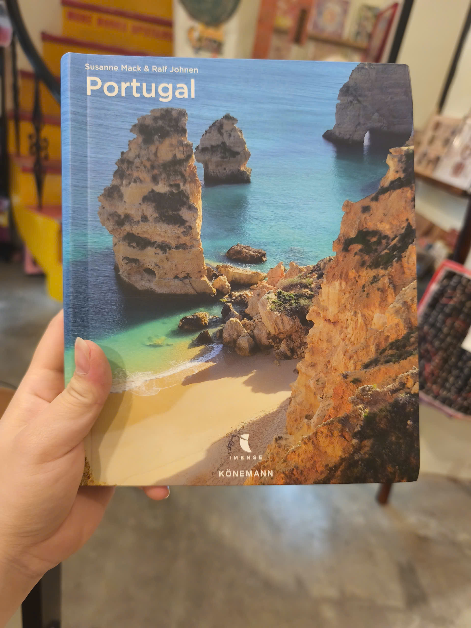 Sách - Portugal | Art &amp; Design / Ngoại văn Nhập khẩu UK / Bìa mềm / Sách ảnh Nghệ thuật Bồ Đào Nha