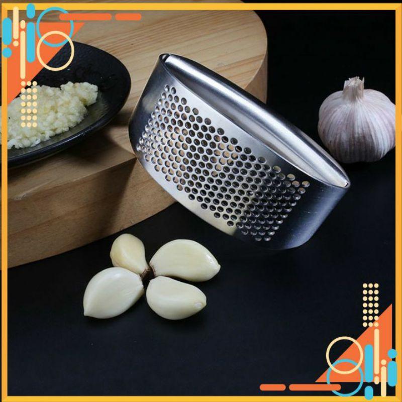 DỤNG CỤ NGHIỀN TỎIÉP NGHIỀN TỎI BẰNG THÉP KHÔNG RỈ CÓ TAY CẦM TIỆN LỢI
