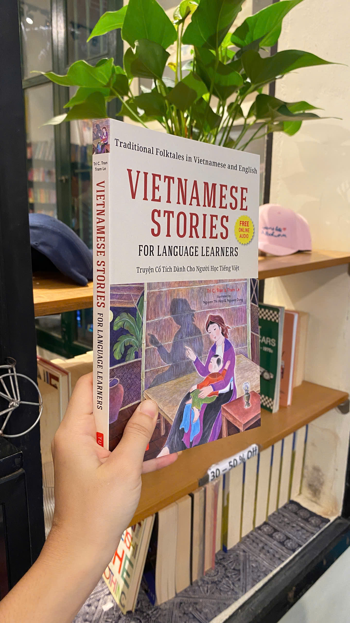 Sách - Vietnamese Stories for Language Learners: Traditional Folktales in Vietnamese & English
