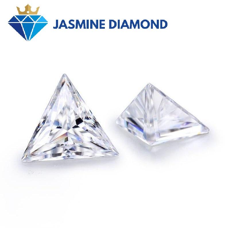 (Size 4-7.5 ly) Kim cương nhân tạo Mỹ Moissanite giác cắt Triangle