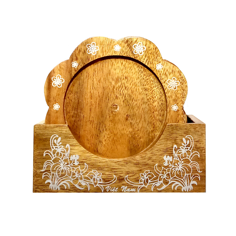 Bộ lót ly hình Hoa mai Tết bằng gỗ tự nhiên, hàng thủ công cao cấp và khắc Hoa văn đẹp sang trọng