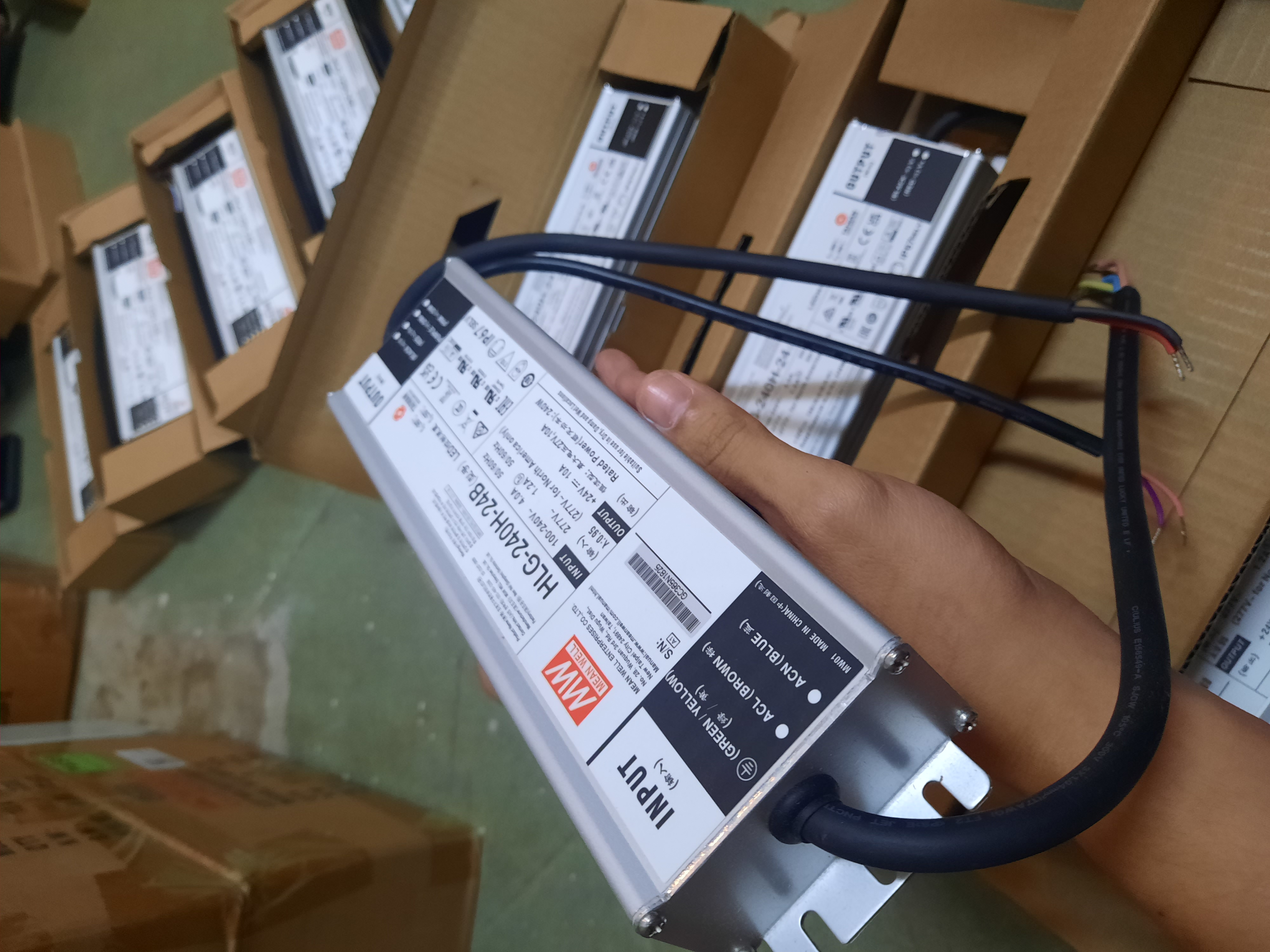 Nguồn Meanwell HLG-240H-24B Hàng nhập khẩu