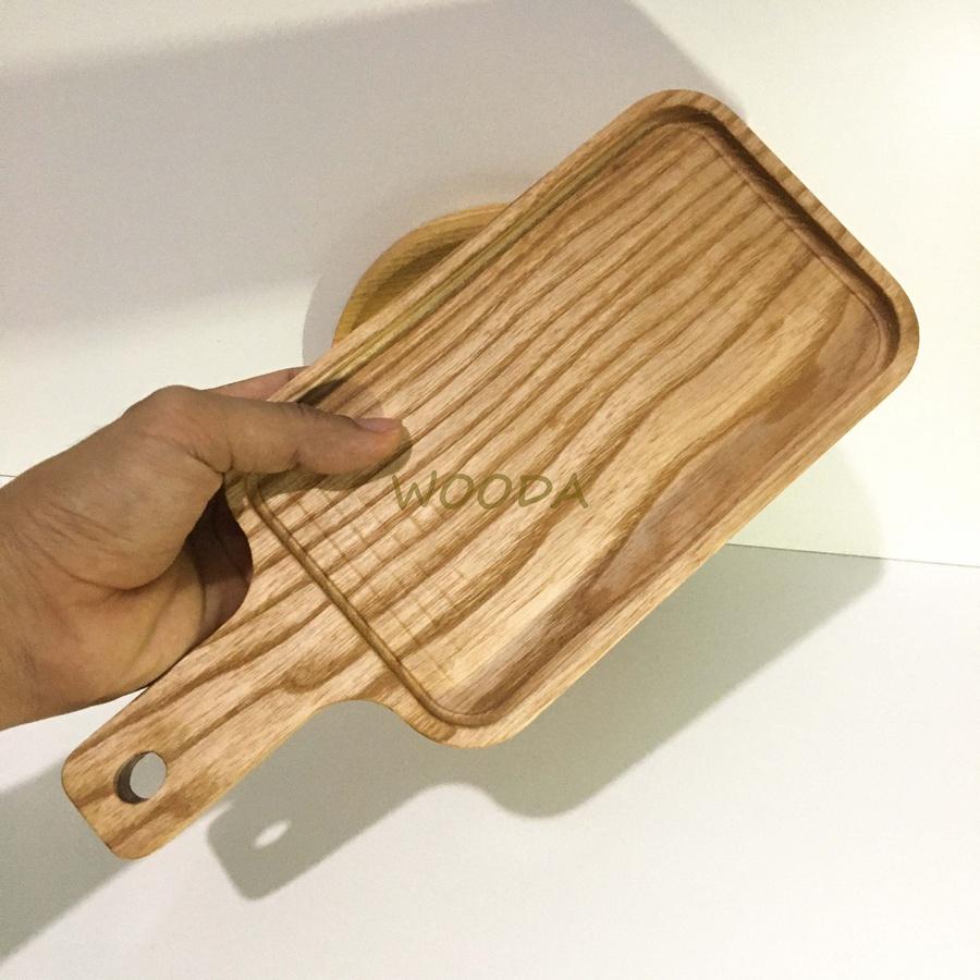 Khay chữ nhật gỗ tần bì có tay cầm size 12x28cm