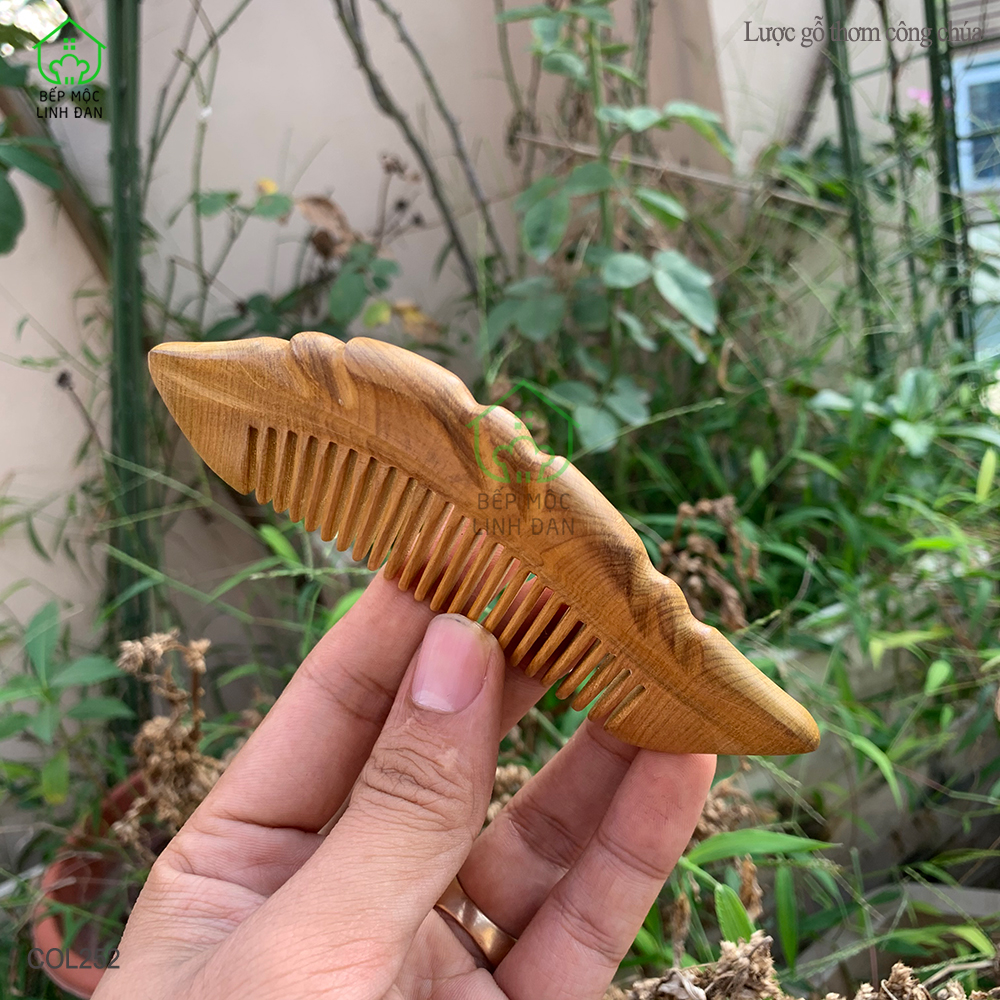 Lược Gỗ Thơm Công Chúa (Size: S - 13cm) Chải Tóc Thư Giãn Hằng Ngày - COL252