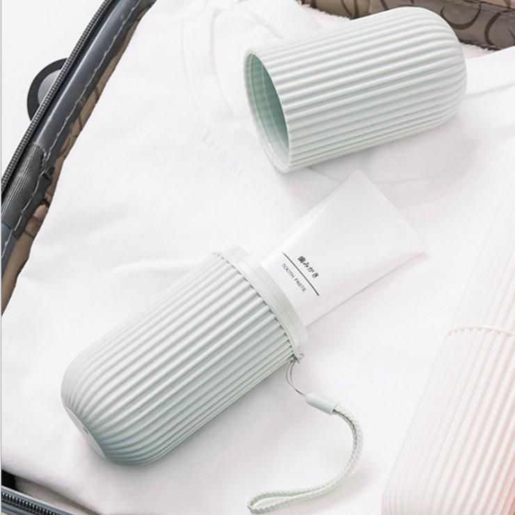 Hộp Đựng Bàn Chải Và Kem Đánh Răng Du Lịch Đa Năng Thân Thiện Môi Trường Có Dây Cầm Tiện Ích - Giao Màu Ngẫu Nhiên - Giao Hàng Toàn Quốc