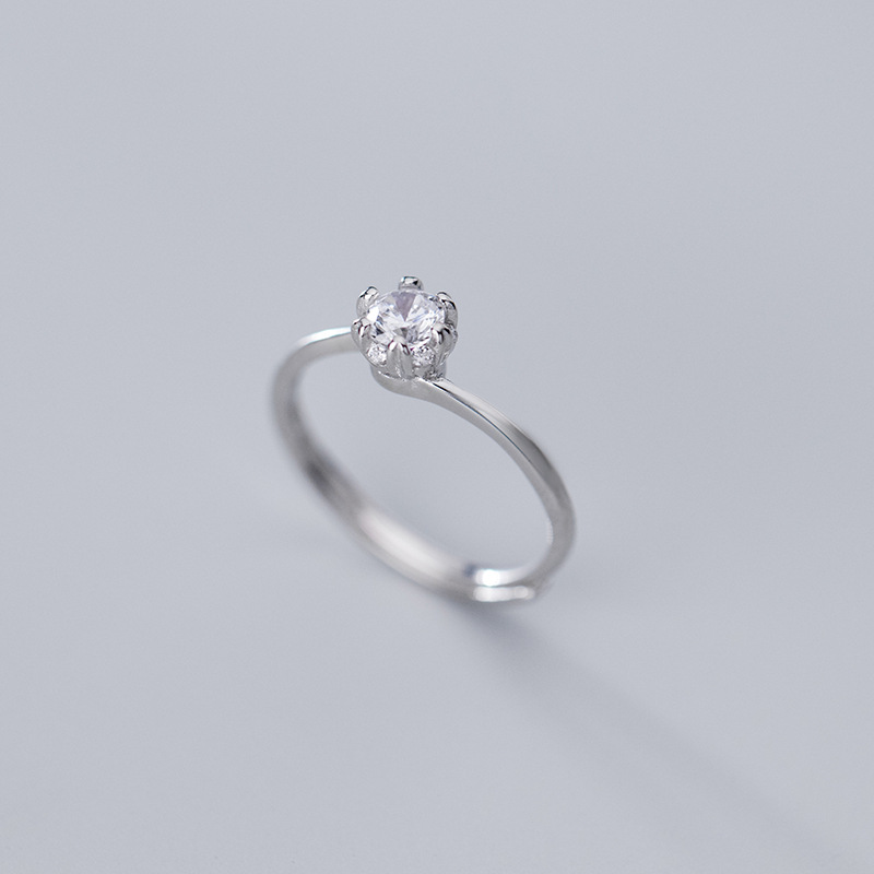 Nhẫn nữ hạt đá nhỏ xinh đơn giản NN10