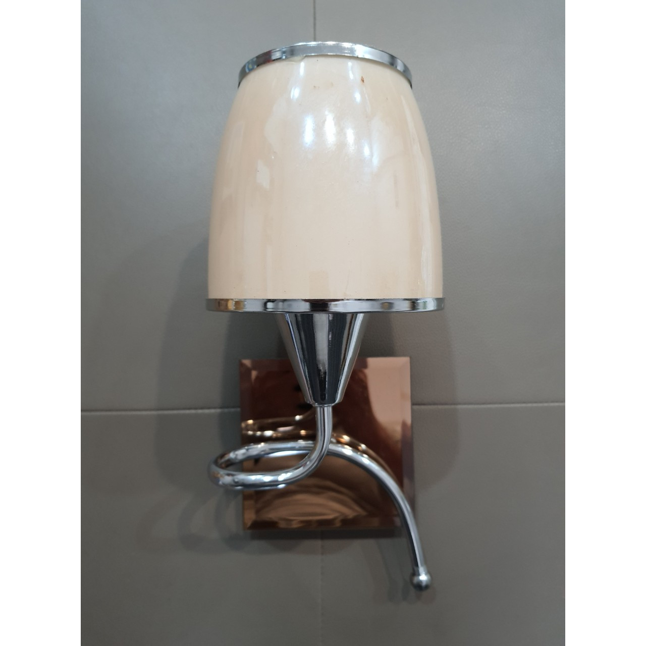 Đèn tường trang trí hiện đại 9073
