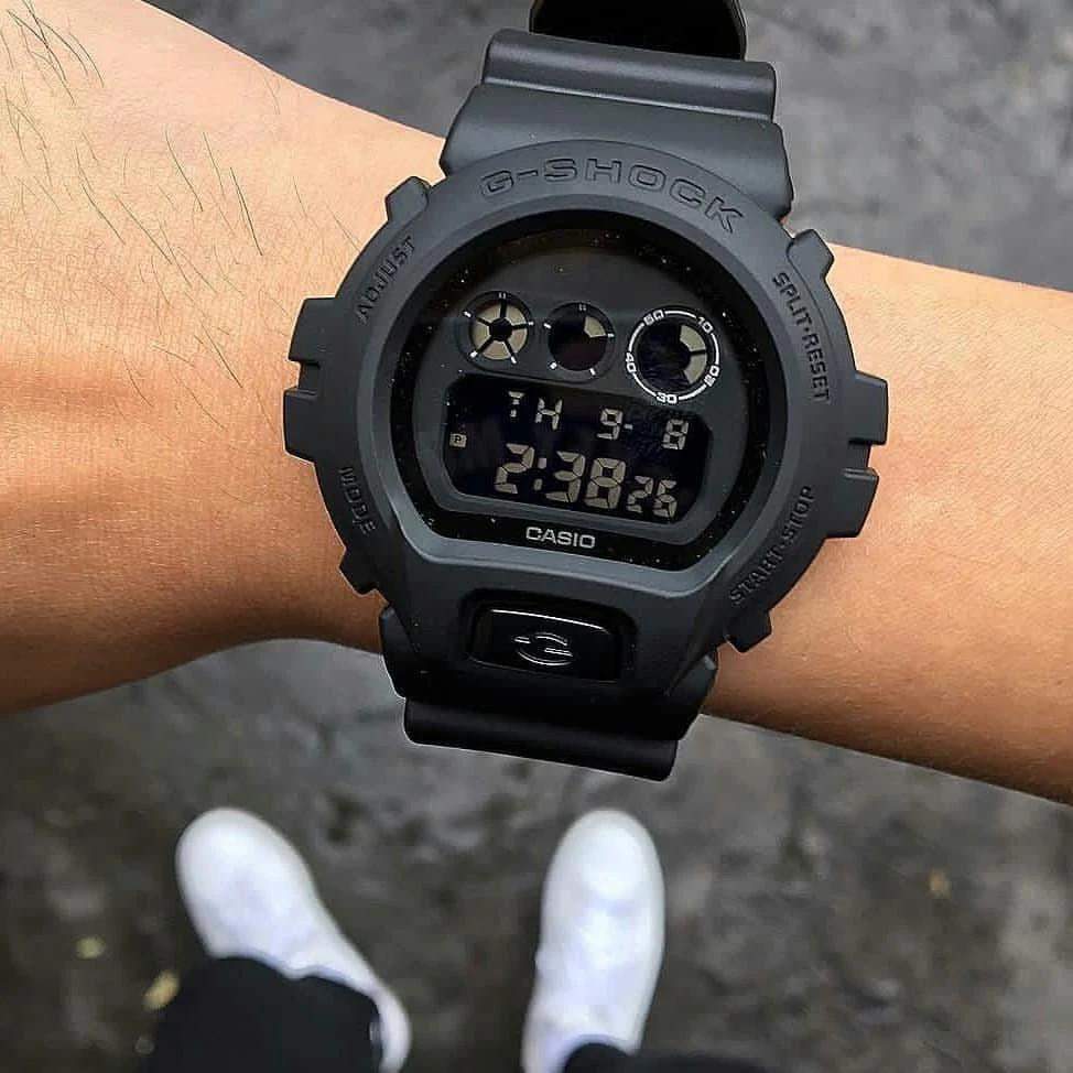 ĐỒNG HỒ NAM CASIO G-SHOCK DW-6900BB-1DR Phiên bản Đen Đặc Biệt - Đèn cực tím phát quang